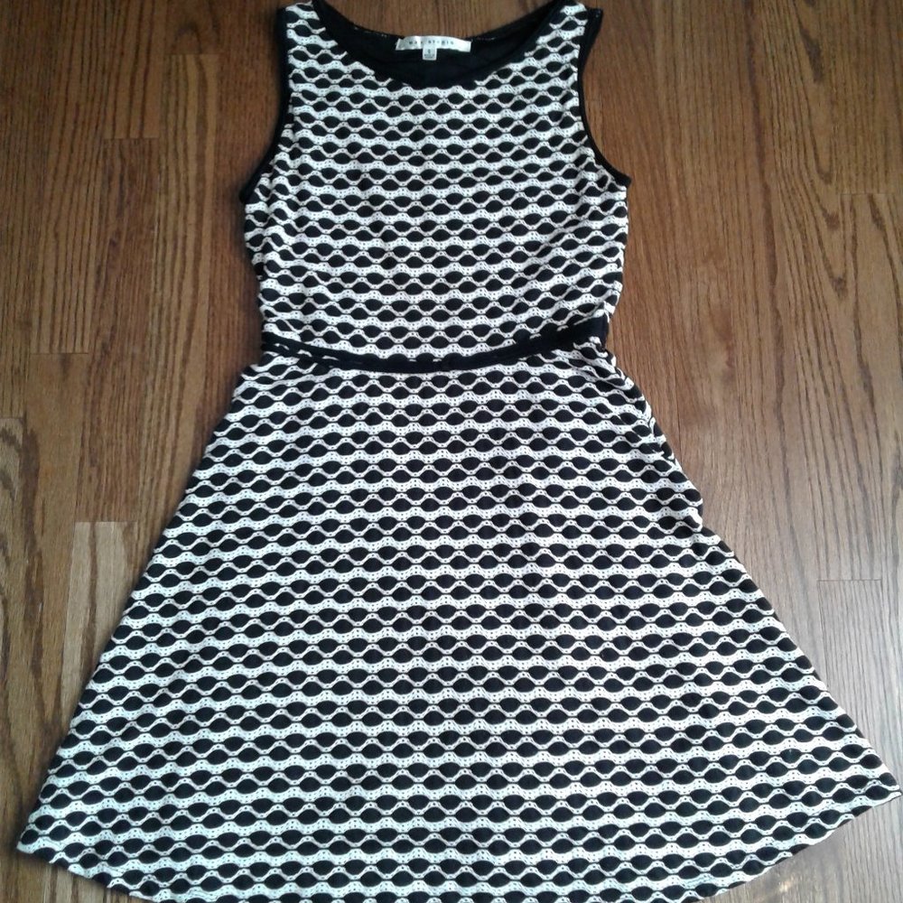 Max Studio dress size S